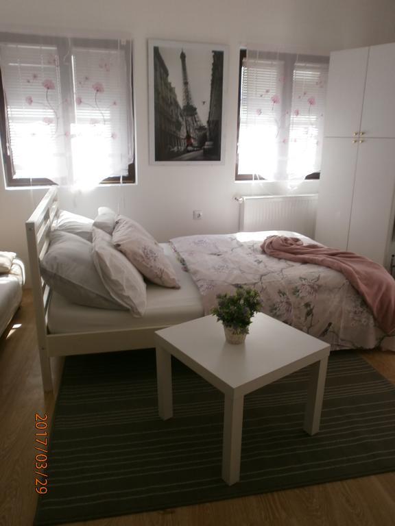 Apartments Paradiso Самобор Экстерьер фото
